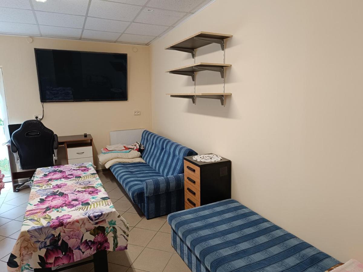 Hostel Welinek Gratis Parking Stęszew Eksteriør bilde