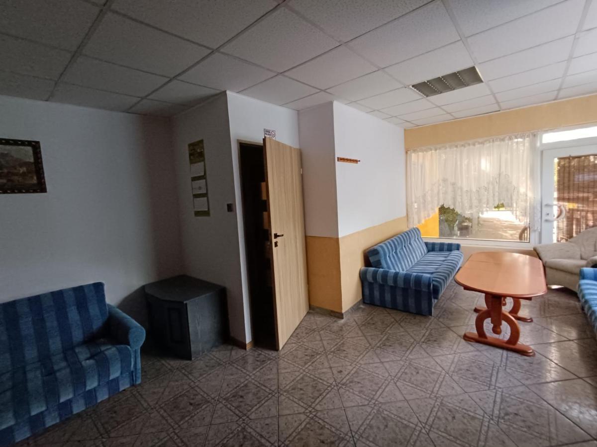 Hostel Welinek Gratis Parking Stęszew Eksteriør bilde